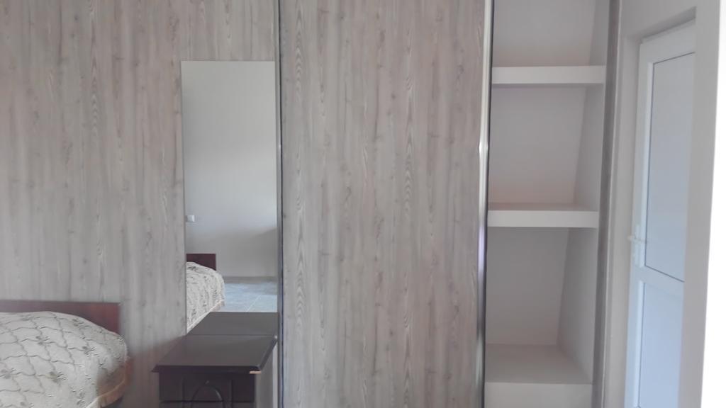 גוניו Guest House Vitali מראה חיצוני תמונה
