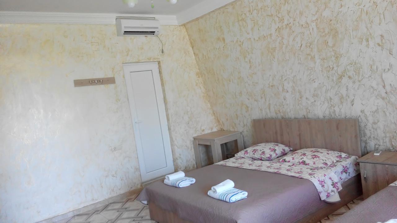 גוניו Guest House Vitali מראה חיצוני תמונה