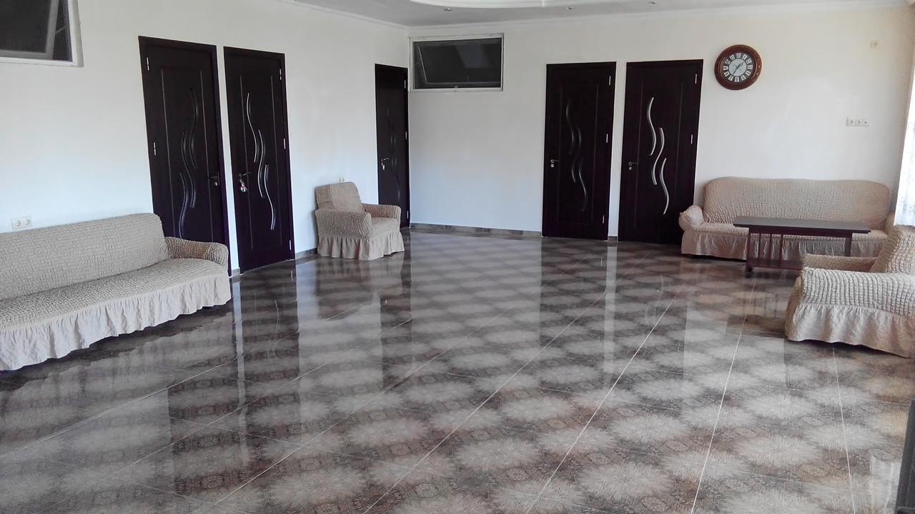 גוניו Guest House Vitali מראה חיצוני תמונה