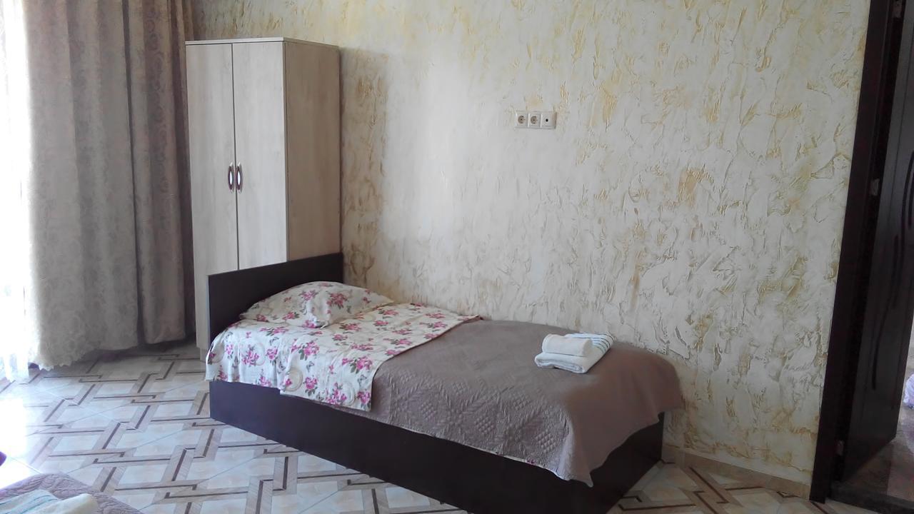 גוניו Guest House Vitali מראה חיצוני תמונה