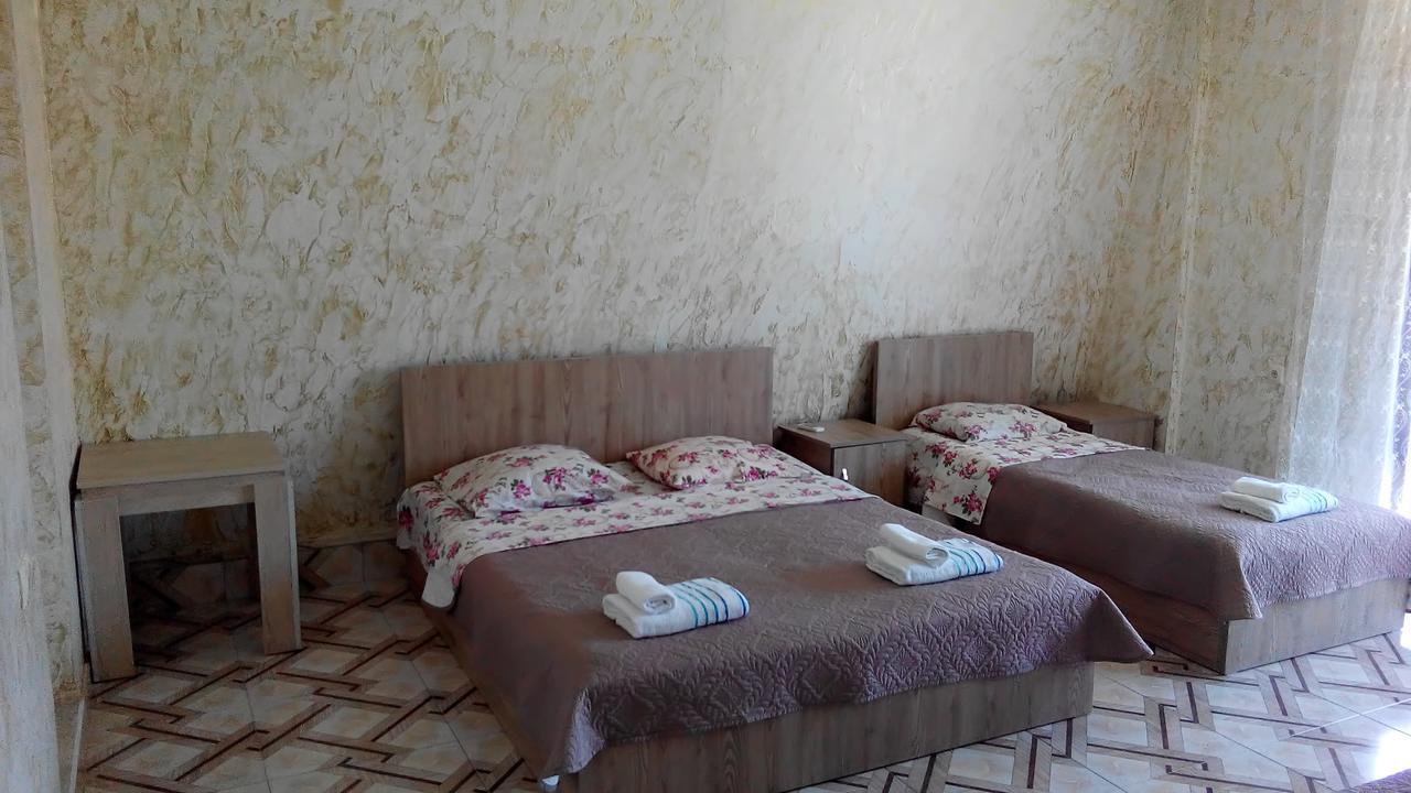 גוניו Guest House Vitali מראה חיצוני תמונה