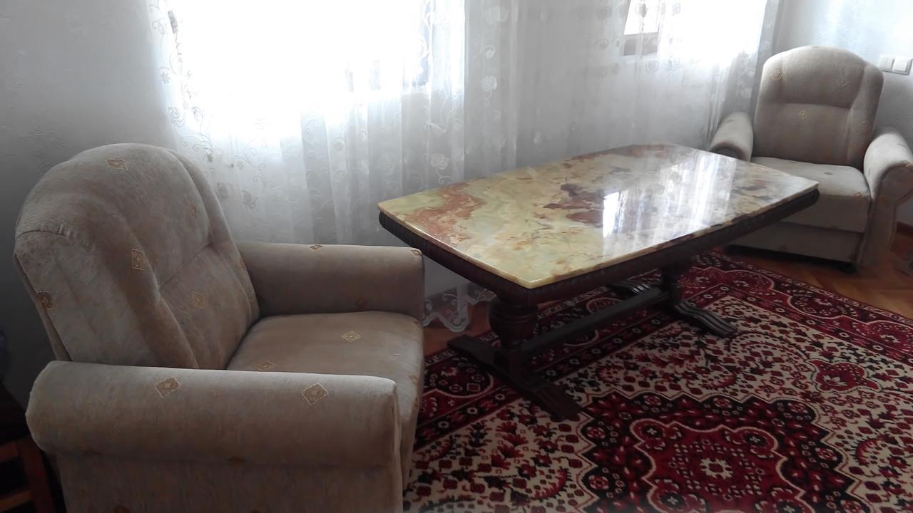 גוניו Guest House Vitali מראה חיצוני תמונה