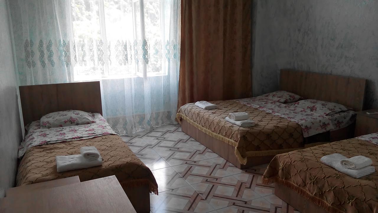 גוניו Guest House Vitali מראה חיצוני תמונה